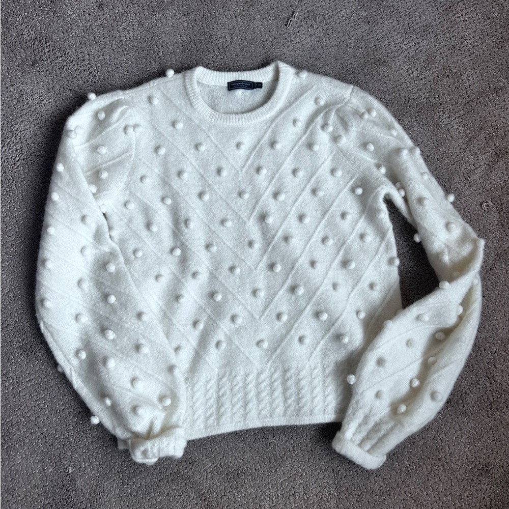 New without tags Vineyard Vines sweater